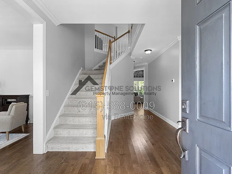 327 Wandering Cir — Photo 8