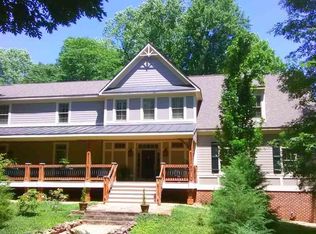 701 Stoney Crk W, Nellysford, VA 22958