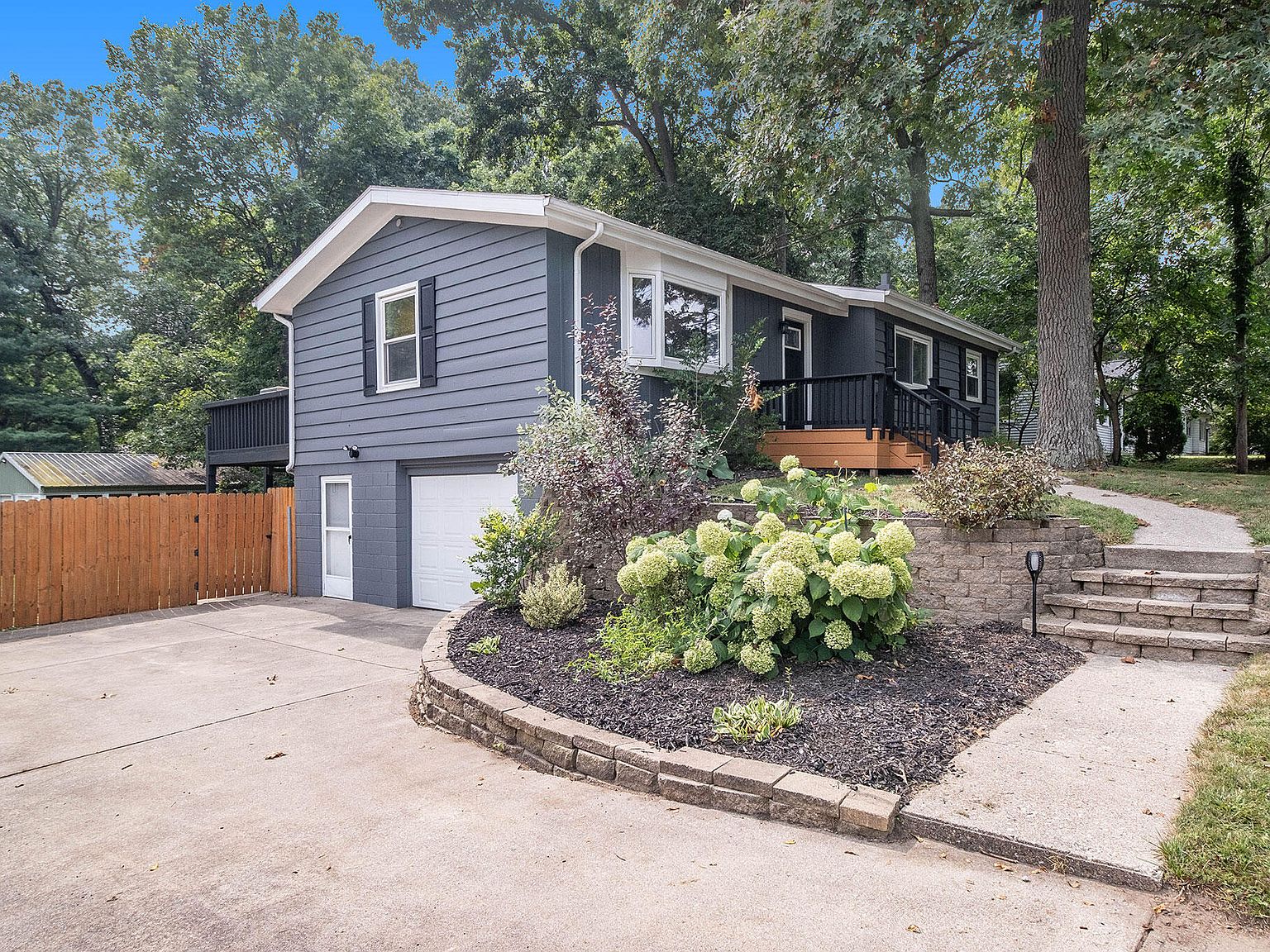 606 Bacon Ave, Portage, MI 49002 Zillow