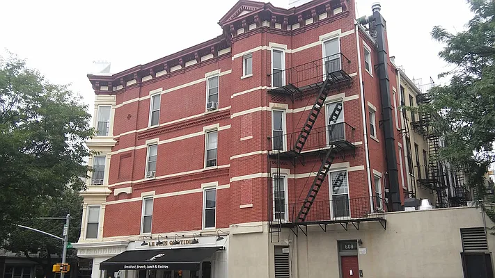 Rented by Donawald Realty INC | media 1