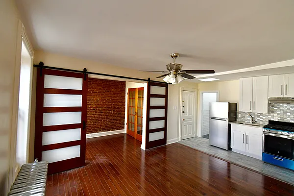 Rented by Elsie Ortiz, LREB | media 3