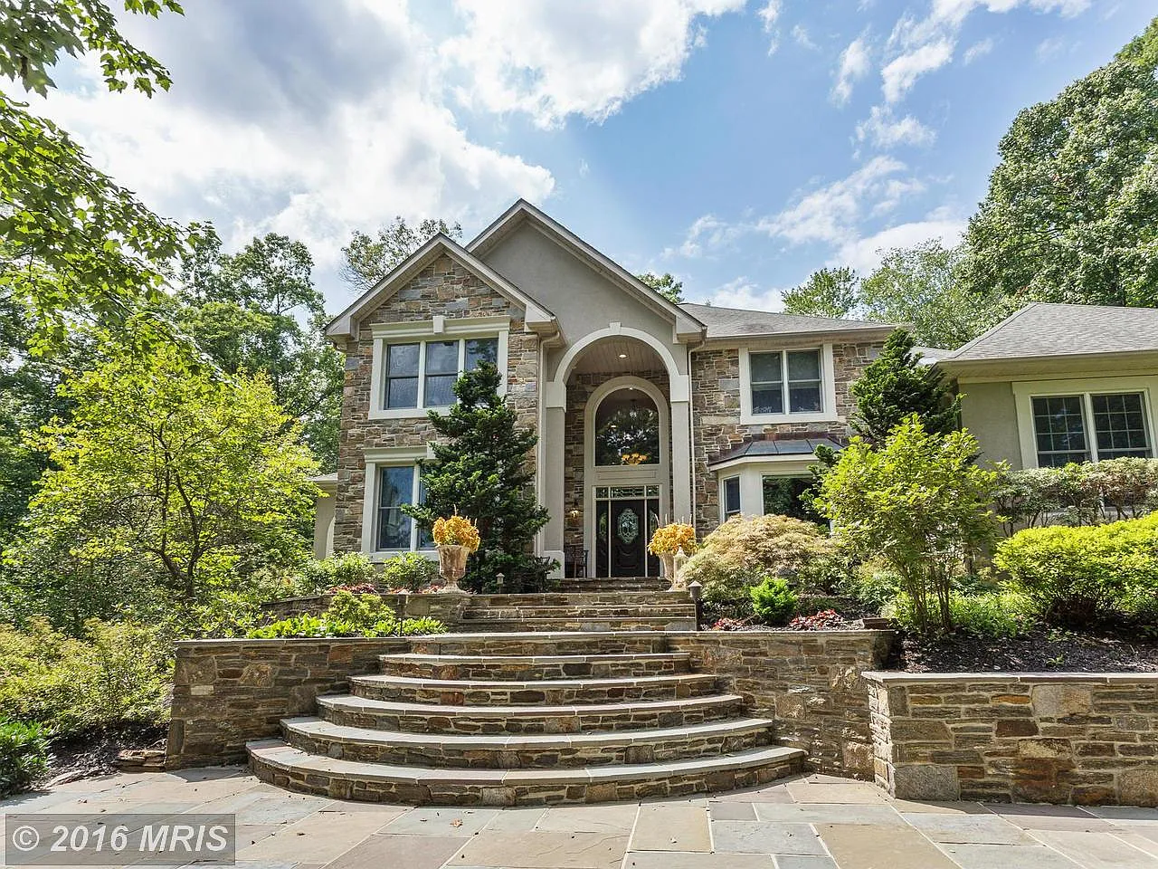 2150 Warm Forest Dr photo 1