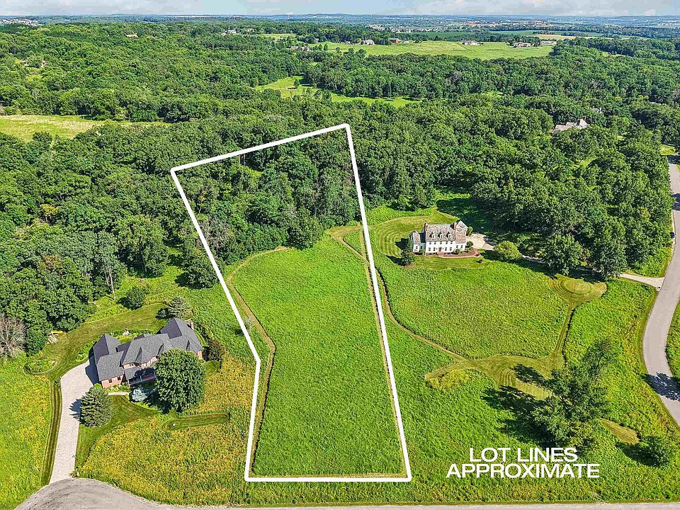 1st image of 12 Noll Valley Cir