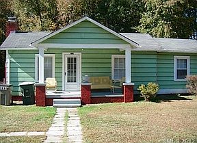 2nd image of 219 Posey St
