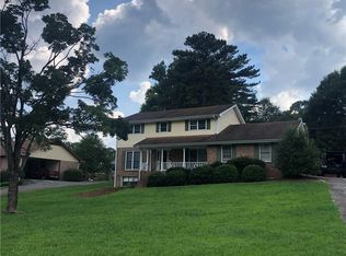 497 Cole Dr, Lilburn, GA 30047