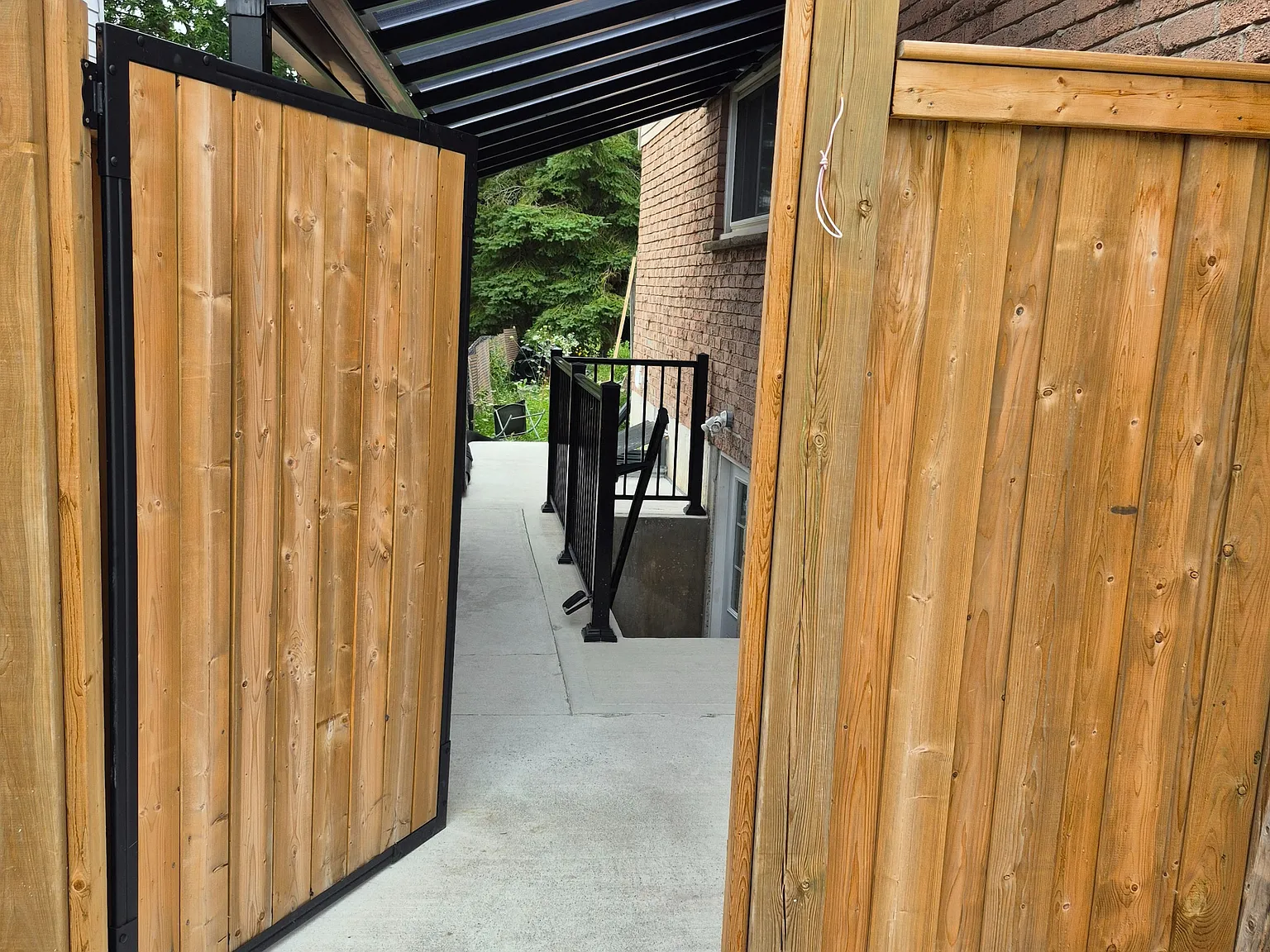 2 bed, $2,100 — Photo 3