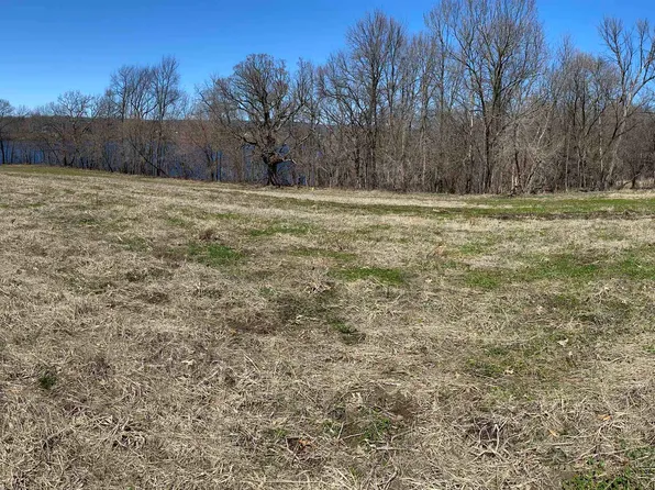 4 Alebay Way, Lodi, WI 53555
