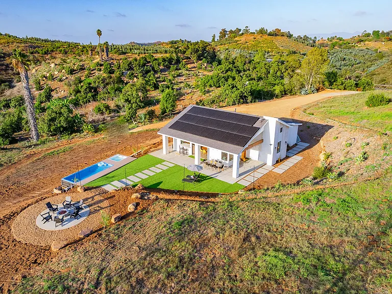 Twin Oaks Valley Rd — Photo 12