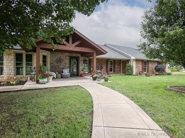 3063 W 14th St, Sulphur, OK 73086