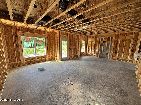 4th image of 189 Ashley Heights Drive