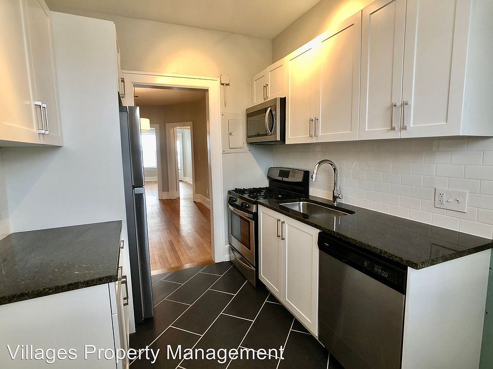1st image of 8655 E Jefferson Ave APT 6