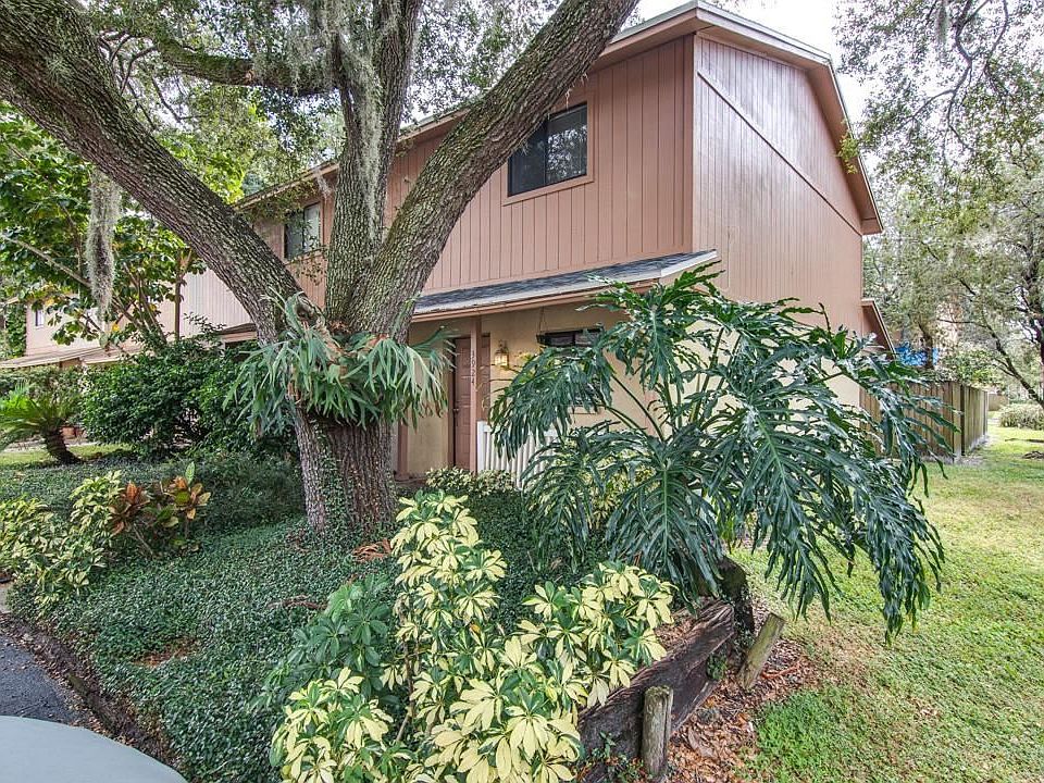 1st image of 3924 Oak Limb Ct