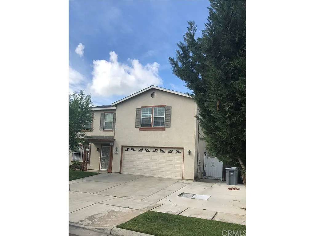 3843 Twilight Ave photo 1