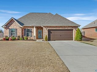 18321 Red Tail St, Athens, AL 35613