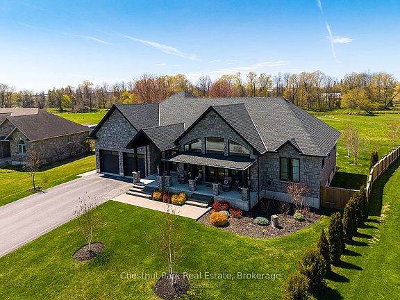3rd image of 26 Nickason Dr