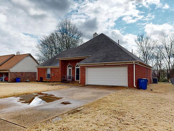 2nd image of 6776 Diana Dr