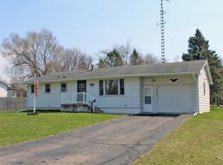 1230 Center St, Delavan, WI 53115