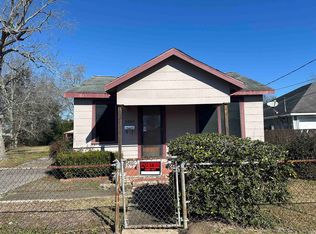 3180 Elinor St, Beaumont, TX 77705