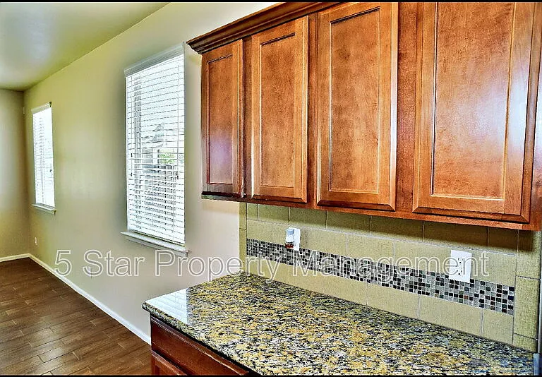 2200 Willie Mier St — Photo 19