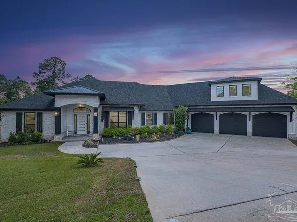 8981 Salt Grass Dr W, Pensacola, FL 32526