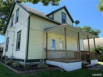 3rd image of 108 Rau St