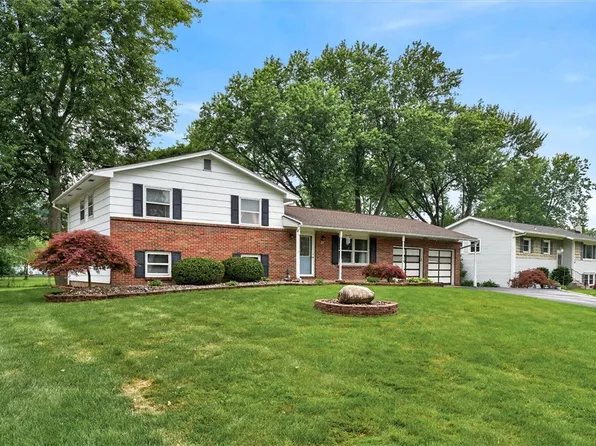 21 W Canon Dr, Rochester, NY 14624