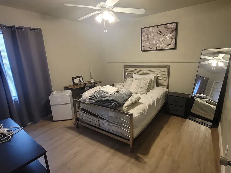 814 Buena Vista Ave — Photo 11