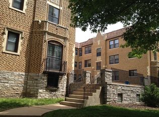 7551 Byron Pl APT 2N, Saint Louis, MO 63105