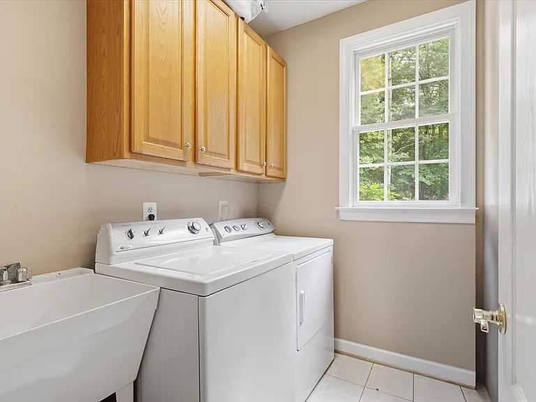 5081 Wolf Run Shoals Rd — Photo 11