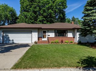 1613 16th St S, Moorhead, MN 56560