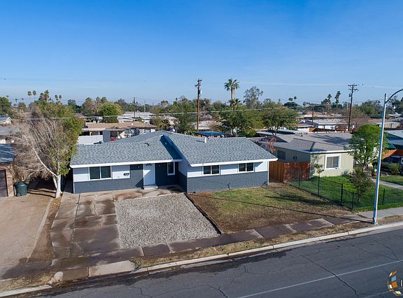 3rd image of 776 Aurora Dr