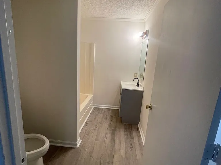 Timbercrest Townhomes — Photo 18