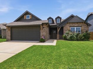 13010 E 124th St N, Collinsville, OK 74021