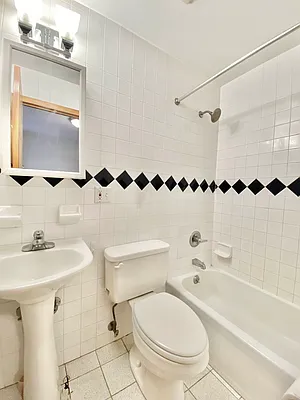 Rented by Waverly Realty Associates | media 25