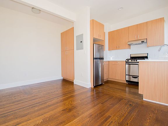 2nd image of 3783 20th St #12