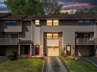 3135 Laurel Ridge Cir, Bridgeville, PA 15017