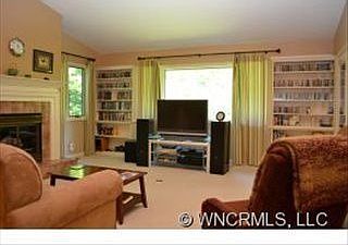 5th image of 503 Red Oak Dr