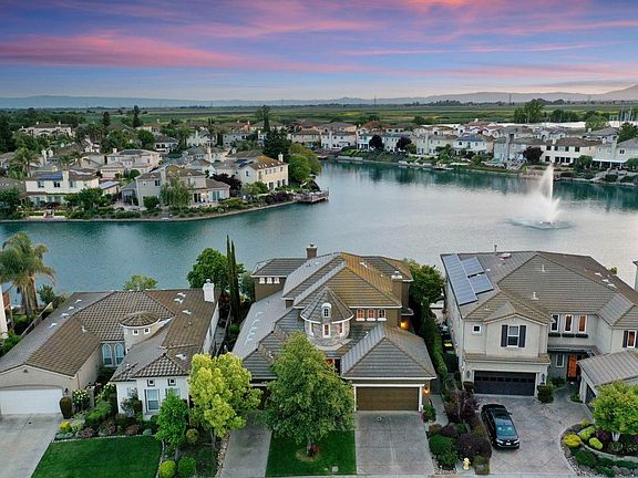 4th image of 4459 Spyglass Dr