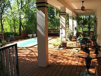 3rd image of 1024 Clubhouse Dr