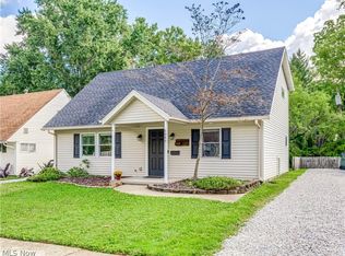 2369 Sutton Dr, Cuyahoga Falls, OH 44221