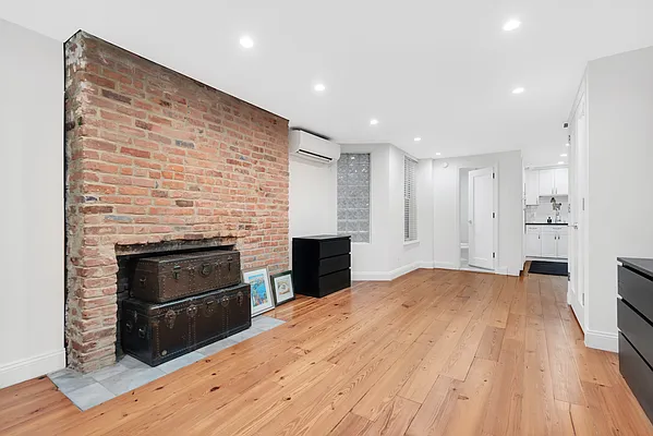 Rented by Spire Group | media 11