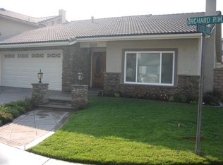 25432 Orchard Rim Ln, Lake Forest, CA 92630