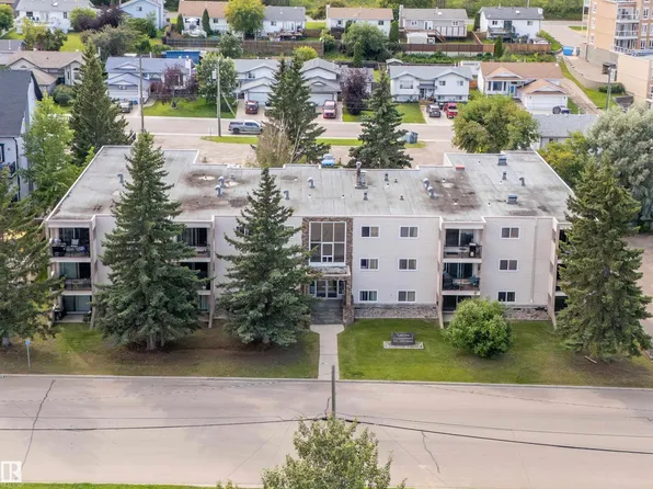 911 10th St #201, Cold Lake, AB T9M 1J8