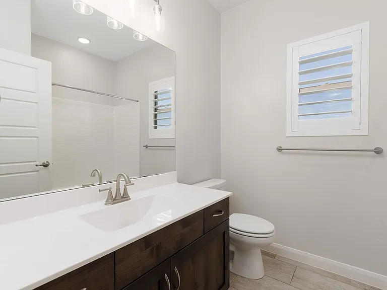519 S Bracciano Dr — Photo 7