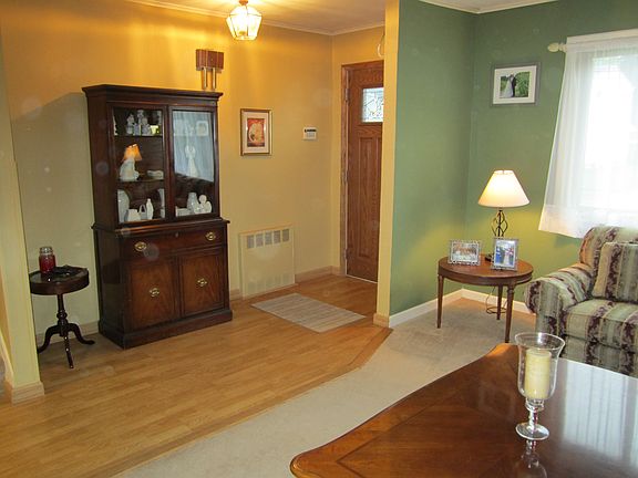 2nd image of 334 N Virginia Ave