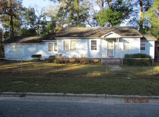 910 Japonica St, Bainbridge, GA 39819