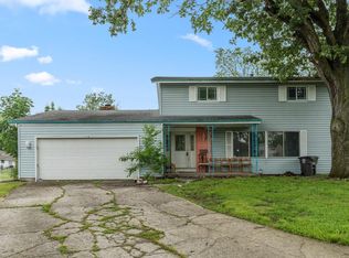 3218 Dania Ct, Fort Wayne, IN 46806