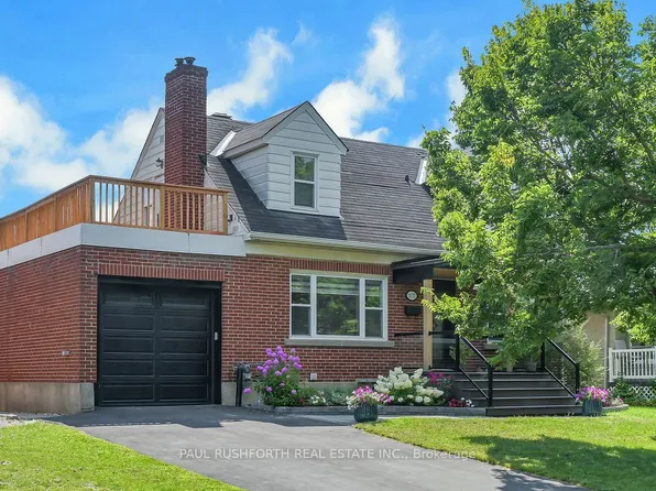 1072 Richard Ave, Ottawa, ON K1H 8C4