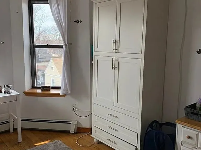 96 Linden St #12 — Photo 9