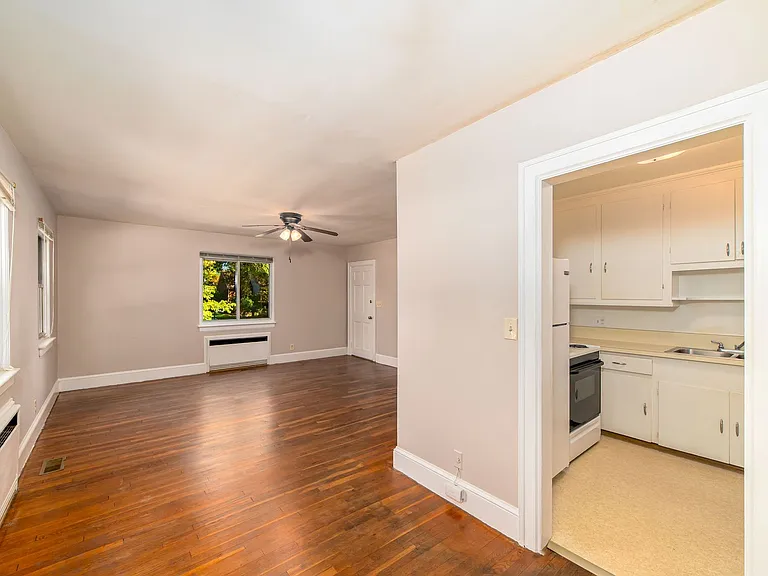 3117 Sterling Point Dr — Photo 9